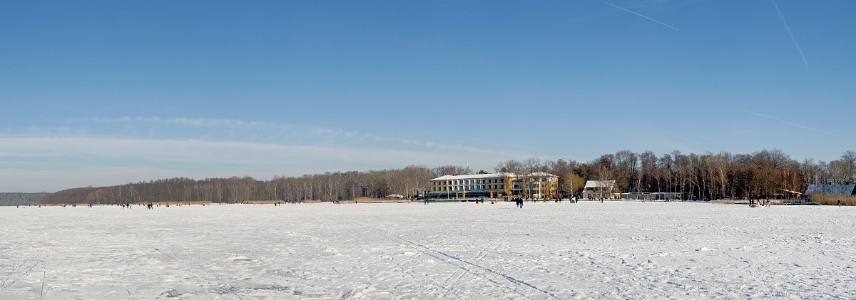 Pano_034_040.jpg - Seebad Casino Rangsdorf